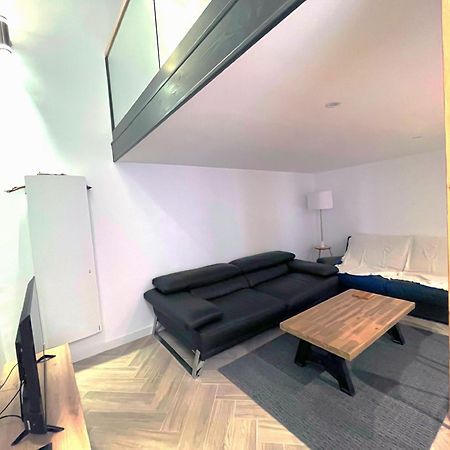 T3 Calme Et Cosy, Idealement Situe Pres Du Chateau Et De La Gare, Dans Un Cadre Paisible Rambouillet Exterior photo
